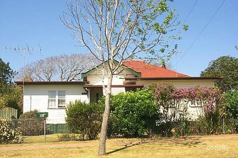 318 South St, Harristown, QLD 4350