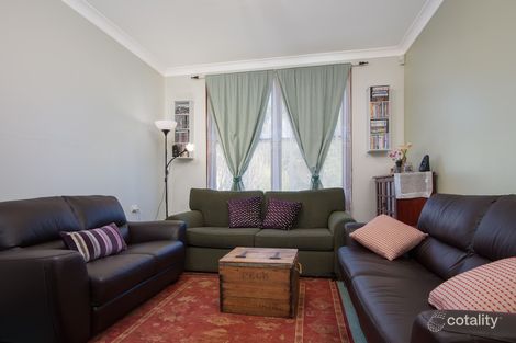 Property photo of 19 Phillip Avenue Mount Austin NSW 2650