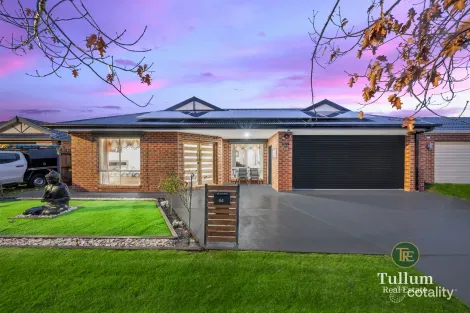 44 Storey Dr, Pakenham, VIC 3810