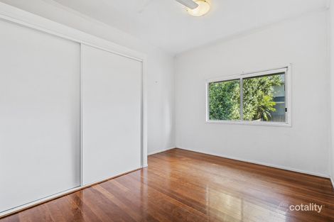 Property photo of 2/24 Pearson Street Kangaroo Point QLD 4169