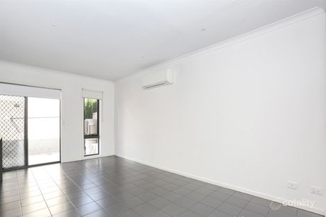 Property photo of 51 Lyndarum Drive Epping VIC 3076