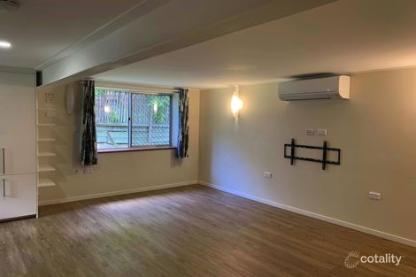 Property photo of 2/374 Cliveden Avenue Corinda QLD 4075