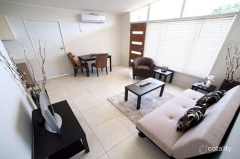 Property photo of 2/31 Brisbane Road Biggera Waters QLD 4216