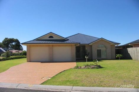 2 Stockmans Way, Tea Gardens, NSW 2324