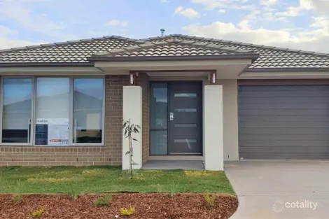 22 Stonefly Cct, Weir Views, VIC 3338