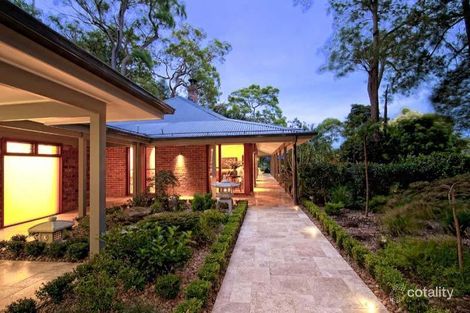 Property photo of 15 Gilwinga Drive Bayview NSW 2104