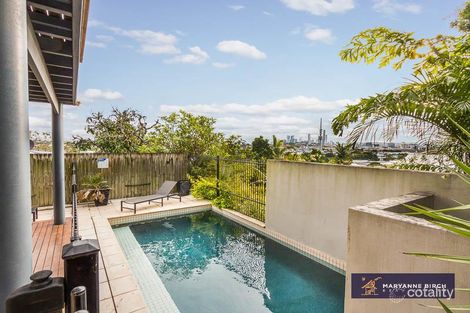 Property photo of 28 Pine Street Bulimba QLD 4171