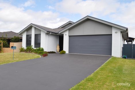 38 Nuwarra Cct, Forster, NSW 2428