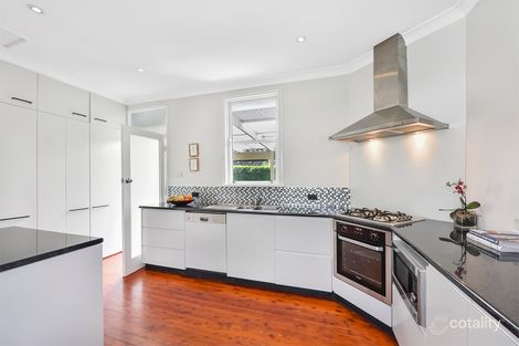 Property photo of 28 Karingal Crescent Frenchs Forest NSW 2086