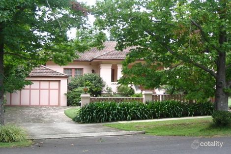 1 Winton St, Warrawee, NSW 2074