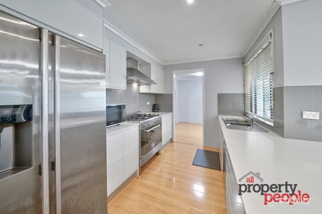 Property photo of 21 Lignite Place Eagle Vale NSW 2558