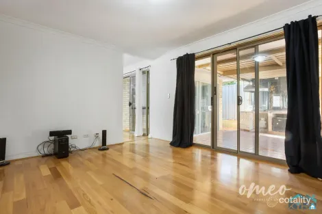 Property photo of 8 Chipping Crescent Wellard WA 6170