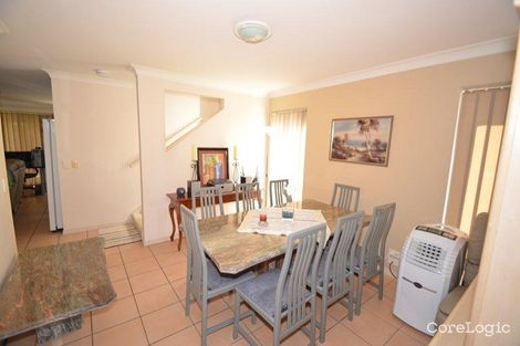 Property photo of 4/153-161 Greenacre Drive Arundel QLD 4214