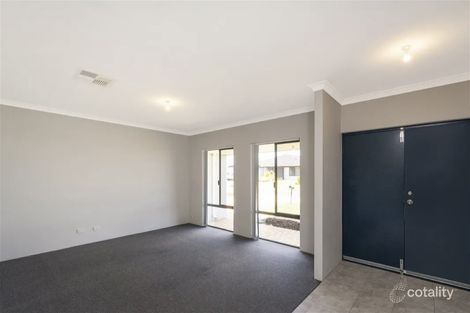 Property photo of 8 Prentice Way Lakelands WA 6180