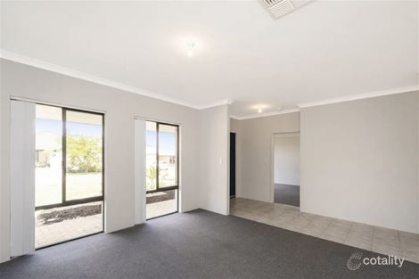 Property photo of 8 Prentice Way Lakelands WA 6180