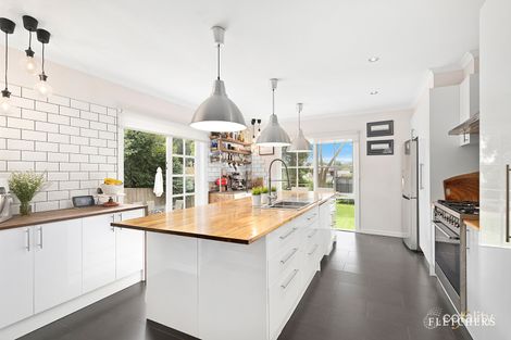 Property photo of 2 Cheeseman Street Croydon VIC 3136