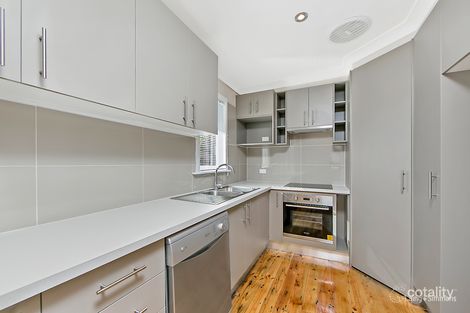 Property photo of 33 Melanesia Avenue Lethbridge Park NSW 2770