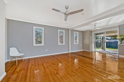 Property photo of 33 Melanesia Avenue Lethbridge Park NSW 2770