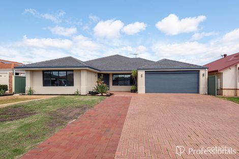 25 Excalibur Ch, Wattle Grove, WA 6107