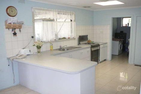 Property photo of 172 Heaths Road Hoppers Crossing VIC 3029
