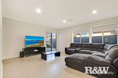 Property photo of 48 Flynn Circuit Jordan Springs NSW 2747