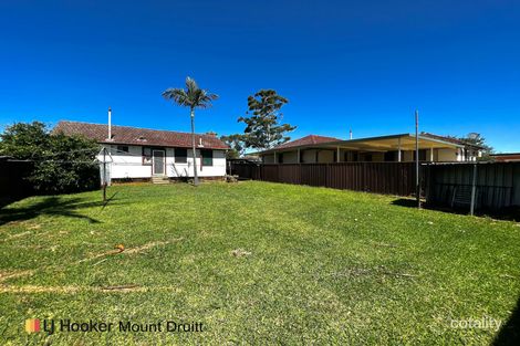 Property photo of 12 Salamaua Road Whalan NSW 2770
