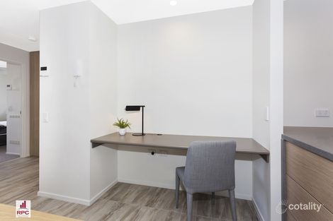 Property photo of 402/36 Anglesey Street Kangaroo Point QLD 4169