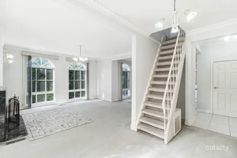 Property photo of 1/101 Strabane Avenue Balwyn VIC 3103