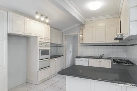 Property photo of 1/101 Strabane Avenue Balwyn VIC 3103