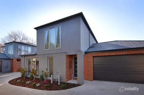 2/33a Booth St, Golden Square, VIC 3555
