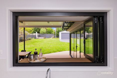 Property photo of 23 Palmer Street Garran ACT 2605