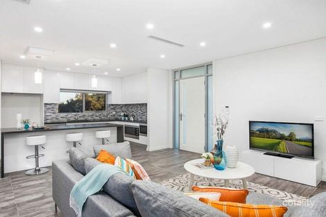 Property photo of 2/313 Box Road Sylvania NSW 2224