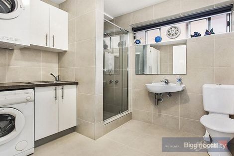 18/3 Lewis St, Kingsville, VIC 3012