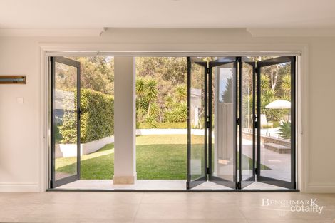 Property photo of 8 Pleasure Point Road Pleasure Point NSW 2172