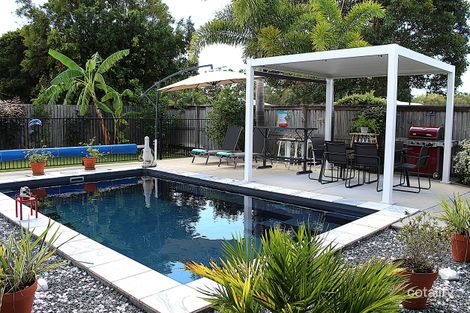 37 Dianella Cct, Cooloola Cove, QLD 4580