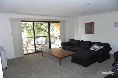 Property photo of 9/4 Bindaree Way Ocean Shores NSW 2483