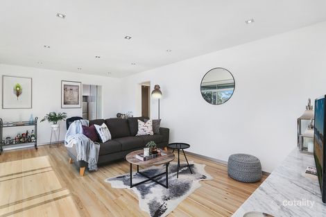 Property photo of 2/1 Powell Street Mangerton NSW 2500