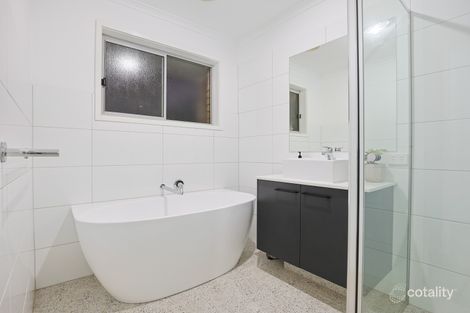 Property photo of 2 Massey Close Mildura VIC 3500