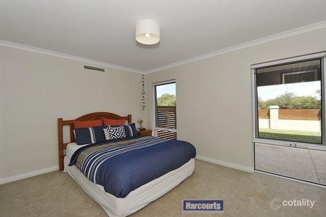 Property photo of 33 Len Howard Drive Erskine WA 6210