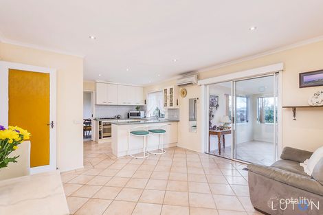 Property photo of 6 Rubbo Crescent Weston ACT 2611