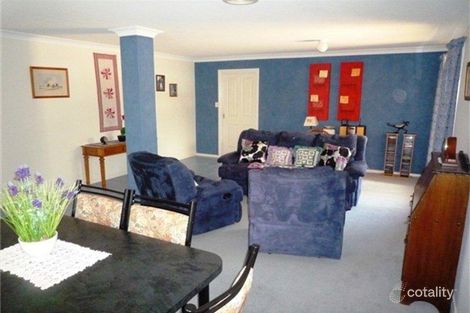 Property photo of 15 Davison Court Maddingley VIC 3340