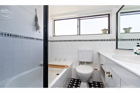 Property photo of 2/21-25 High Street The Hill NSW 2300