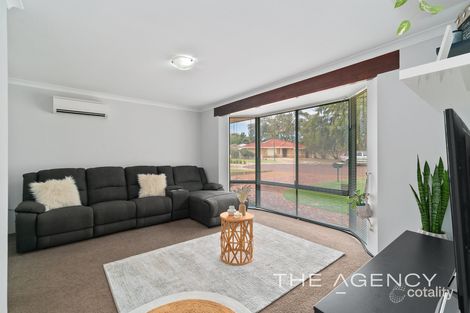 Property photo of 5 Bilby Place Jane Brook WA 6056