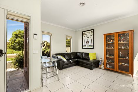 Property photo of 26 Sahara Way Fawkner VIC 3060