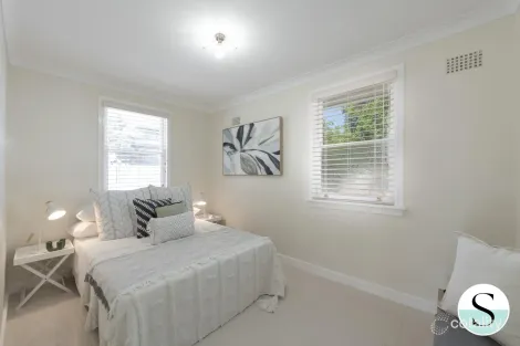 Property photo of 4 Caves Beach Road Caves Beach NSW 2281