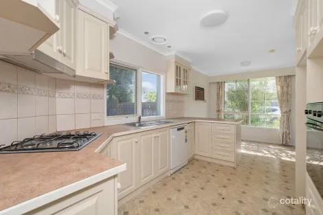 Property photo of 31 Roberts Street Frankston VIC 3199