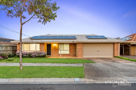 Property photo of 11 Oxford Way Wyndham Vale VIC 3024