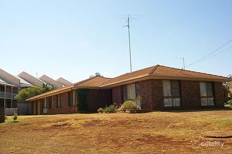 2 Gail Ct, Darling Heights, QLD 4350