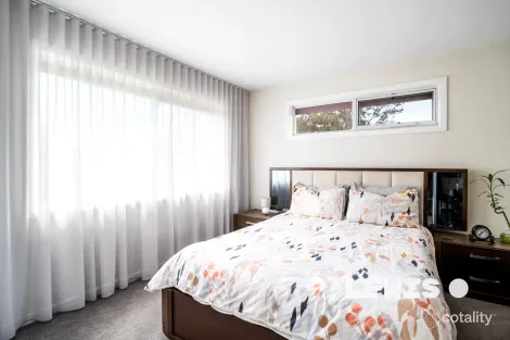 Property photo of 1/11 Rhodes Parade Pascoe Vale VIC 3044