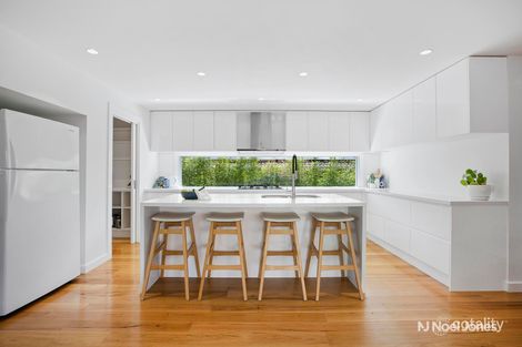 Property photo of 14 The Brentwoods Chirnside Park VIC 3116